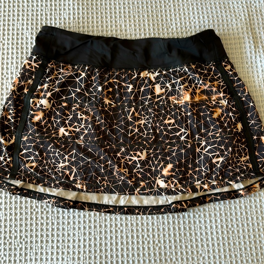 Lululemon pace rival skirt size 8